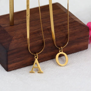 18K Flat Snake Bone Chain Letter Necklace Light Niche English 26 Letter Pendant