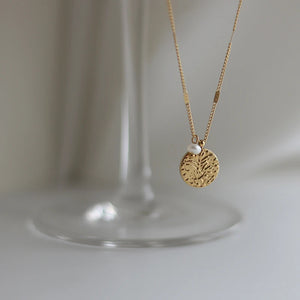 18K Freshwater Pearl Leaf Pendant Necklace for Women