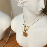 18K Pearl Queen Clavicle Chain Necklace Pendant
