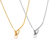 18K Freshwater Pearl Necklace Pendant Interlocking Pearl Jewelry