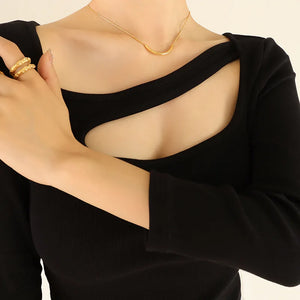 18K Light Smile Tube Pendant Necklace