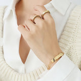 18K Minimalist Butterfly Pattern Bracelet Bangle