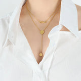 18K Double Queen Pendant Necklace Jewelry
