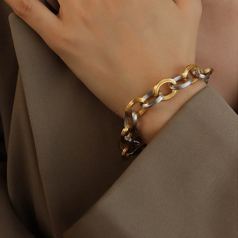 18K Minimalist Embossed Chain Bracelet Set For Women