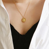 18K Flower Hollow Rose Circle Charm Choker Necklace