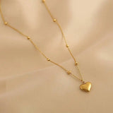 18K Heart Clavicle Chain Necklace Ladies Jewelry