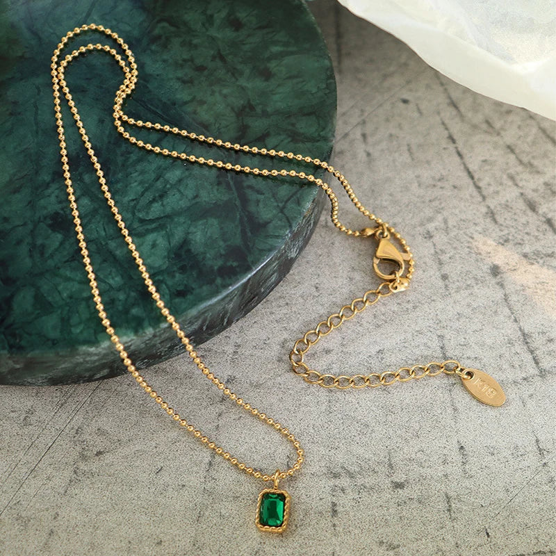 Minimalist Green Crystal Clavicle Chain Necklace Pendant