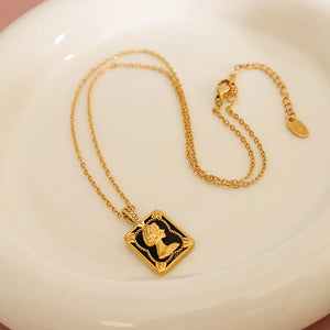18K Minimalist Queen Head Clavicle Chain Necklace Plated Jewelry
