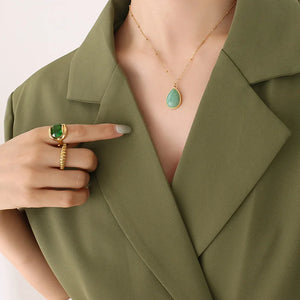 18K Natural Stone Clavicle Chain Necklace Pendant Jewelry