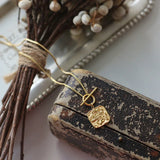 Elegant 18K OT Buckle Clavicle Pendant Necklace for Women