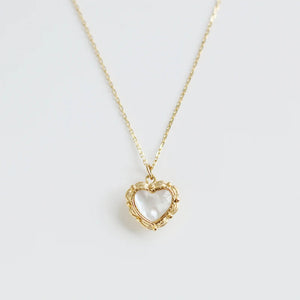 18K Shell Peach Heart Necklace Pendant Vintage Clavicle Chain Necklace