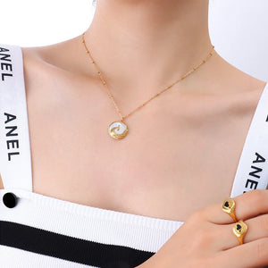 18K Embossed Phoenix Sea Shell Clavicle Chain Pendant Necklace