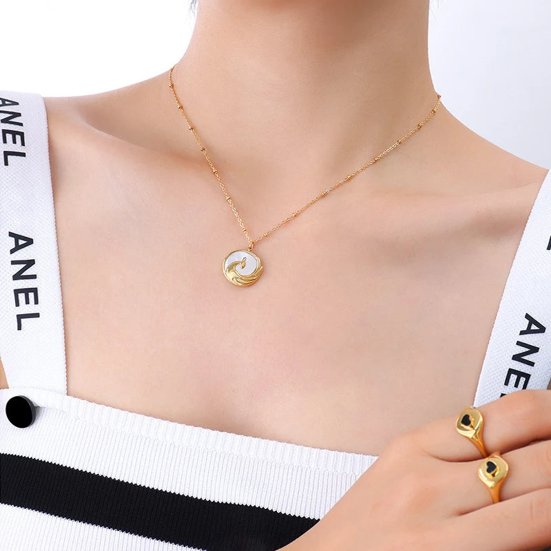 18K Embossed Phoenix Sea Shell Clavicle Chain Pendant Necklace