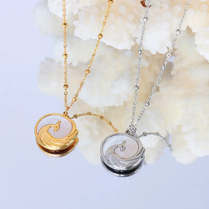 18K Embossed Phoenix Sea Shell Clavicle Chain Pendant Necklace