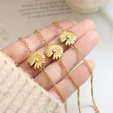 Retro Daisy Chain Bracelet - Unique Bangle Jewelry