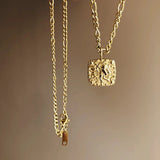 18K Studded Cupid Clavicle Chain Necklace Square Embossed Texture