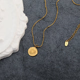 Vintage Embossed Chrysanthemum Plate Necklace Pendant Snake Bone Chain Jewelry