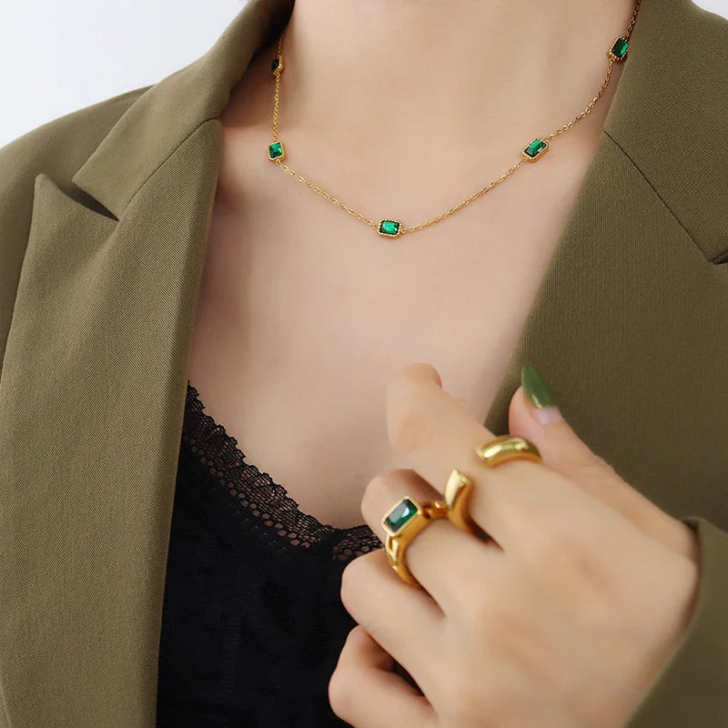 Vintage Light Green Zircon Necklace Clavicle Chain Pendant