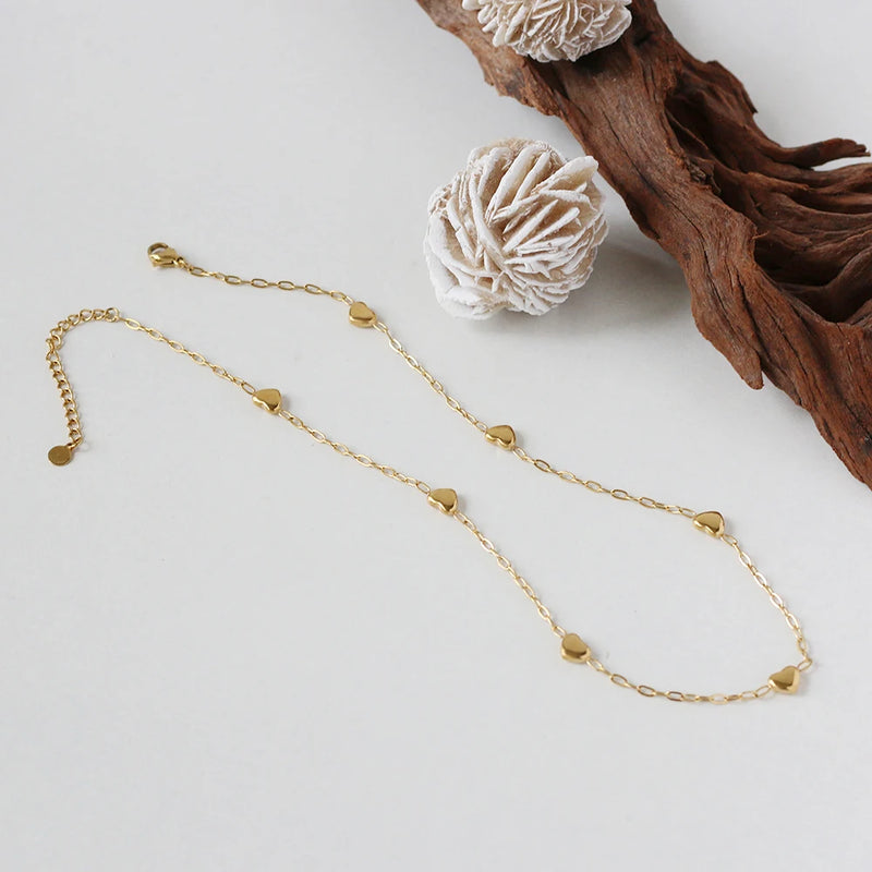 Vintage 18K Seven Love Heart Chain Necklace