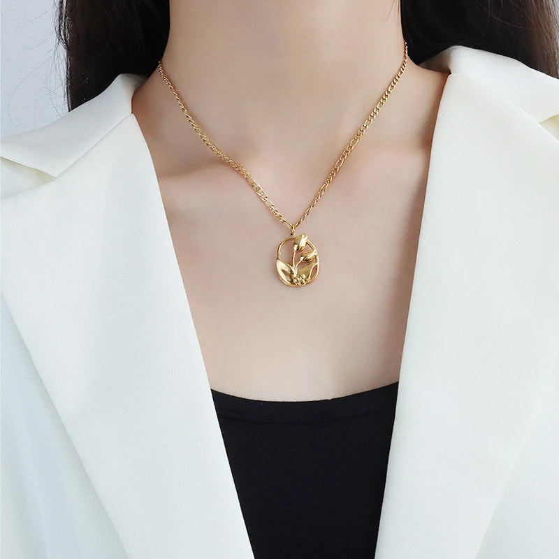 Vintage Tulip Flower Pendant Necklace for Women