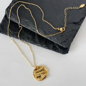 18k Minimalist Fold Round Plate Clavicle Chain Necklace