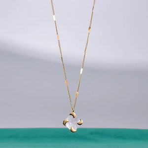 18k Minimalist Shell Necklace Pendants Square Shell Clavicle Chain