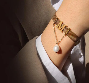 18kGold Letter M tassel Pearl Choker Necklace for Mom