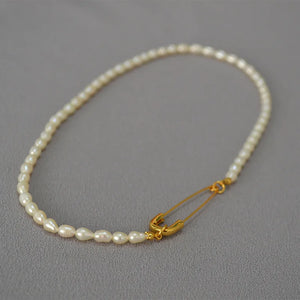 Freshwater Rice Pearl Pin Lock Clavicle Chain Necklace
