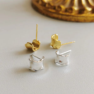 S925 Sterling Silver Irregular Curve Lace Niche Stud Earrings