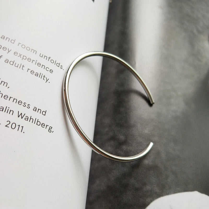 S925 Sterling Silver Thin Line Bangle Bracelet