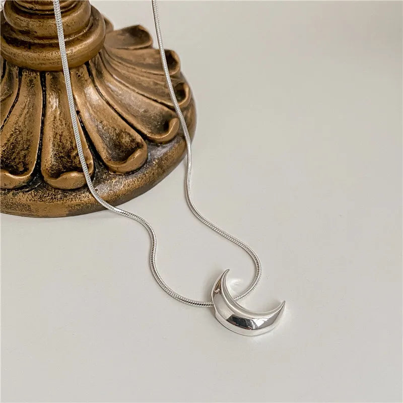 Sterling Silver Snake Bone Crescent Clavicle Chain Necklace Pendant
