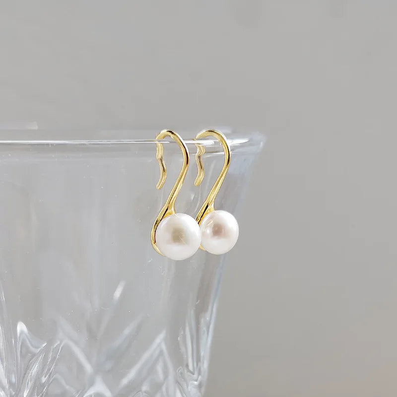 925 Silver Light Pearl Stud Earrings Personalized Niche Jewelry