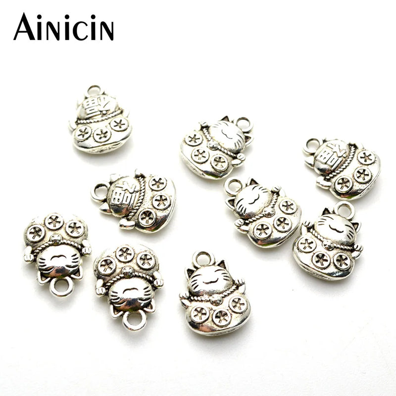 Ancient Silver Lucky Cat Charms 11x15mm Pendants 100pcs