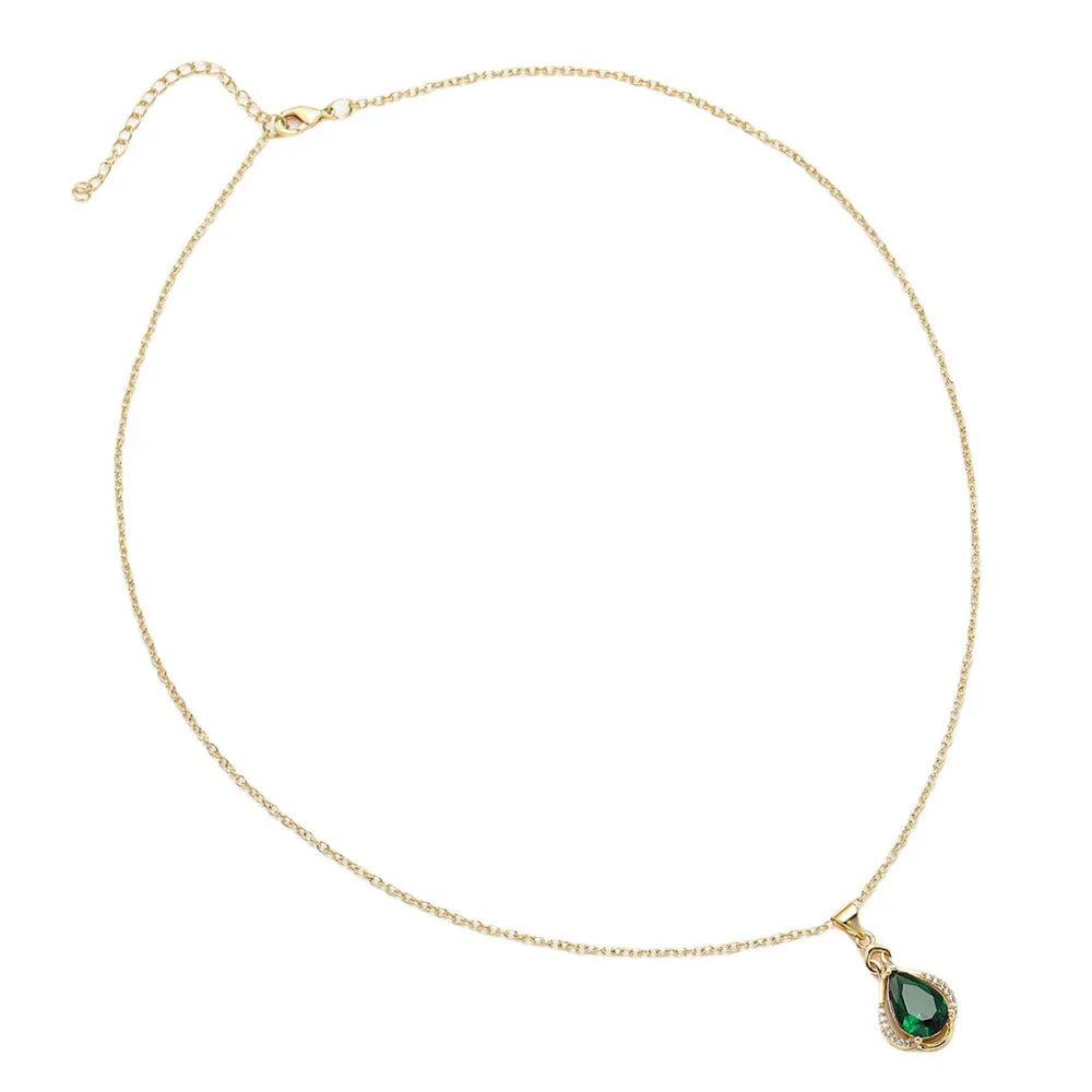 Vintage Emerald Drop Shaped Pendant Silver Jewelry Plated Necklace