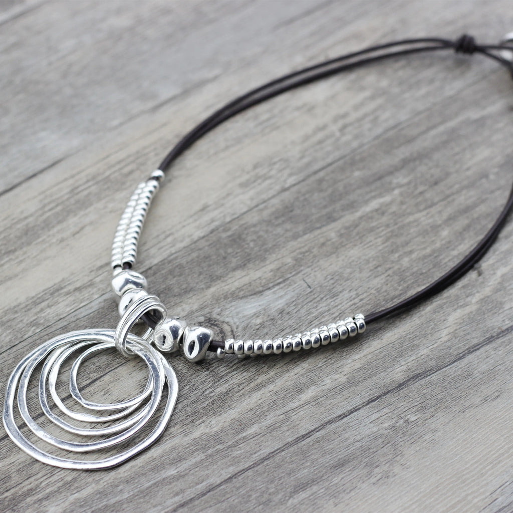 Anslow Round Pendant Necklace Vintage Boho Leather Gift