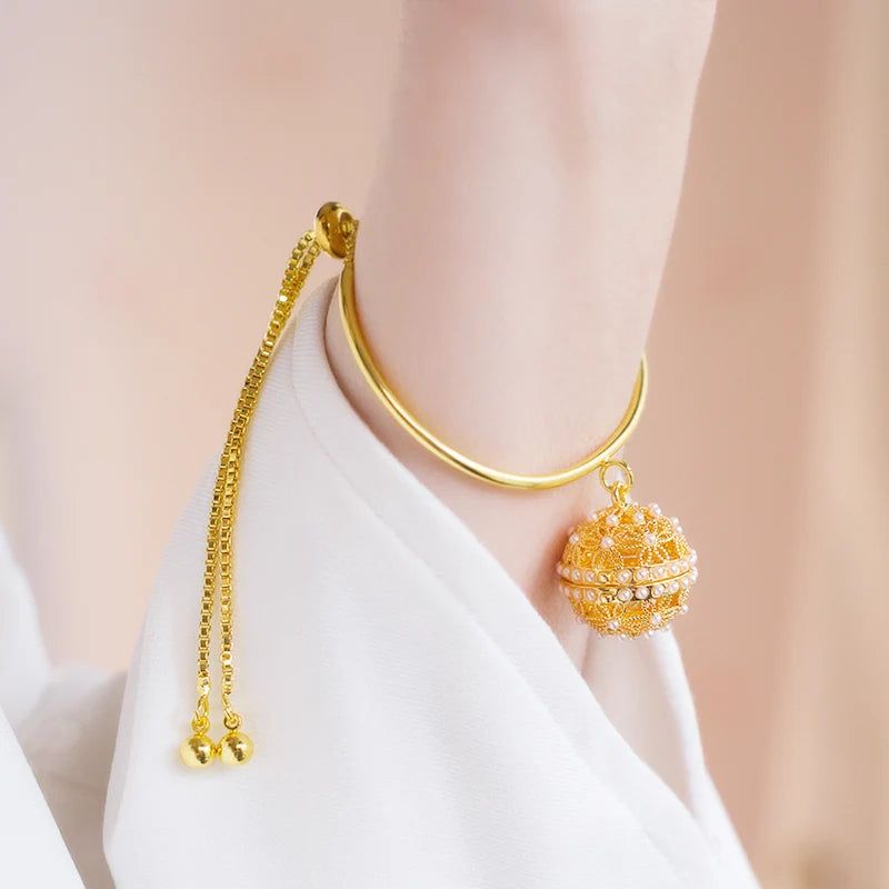 Vintage Chinese Pearl Sachet Bracelet Antique Style Palace Accessories
