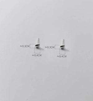 925 Silver Stud Earrings Small Asymmetrical Stone