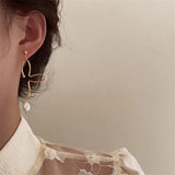 Asymmetry Pearl Earrings European American Style Stud Earrings