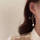 Asymmetry Pearl Earrings European American Style Stud Earrings