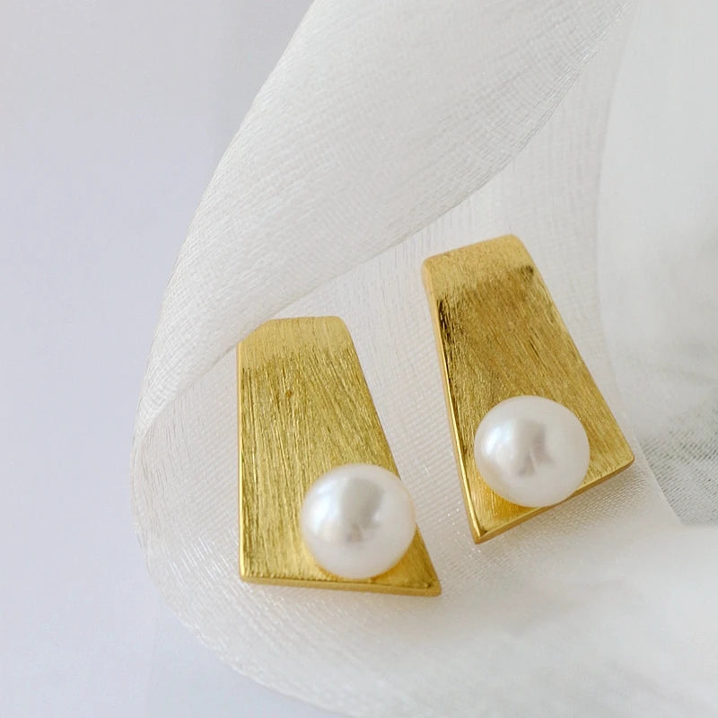 925 Silver Earring with Natural Freshwater Pearl 18K Plated Earstuds
