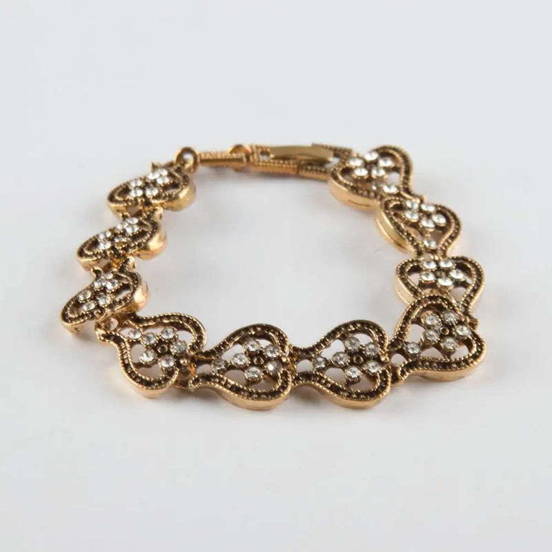 Elegant Silver Bracelet with Heart Charm