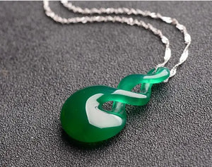 Green Jade Pendant Twist Heaven and Earth Ice Kind