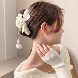 Autumn Winter Plush Bow Tassel Pendant Hair Clip Women Back Of Head Shark Clip