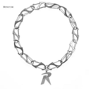 R-letter Alloy Pendant Short Necklace for Women Jewelry