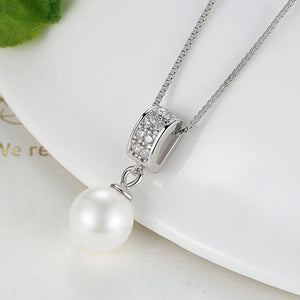 Women's Cubic Zirconia Embellished Pearl Drop Pendant Necklace