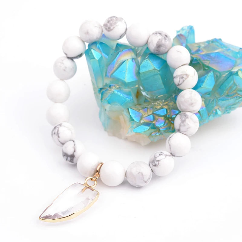 BOJIU Wolf Teeth Pendant Bracelets Howlite Mixed Bead Women Strand Bracelet