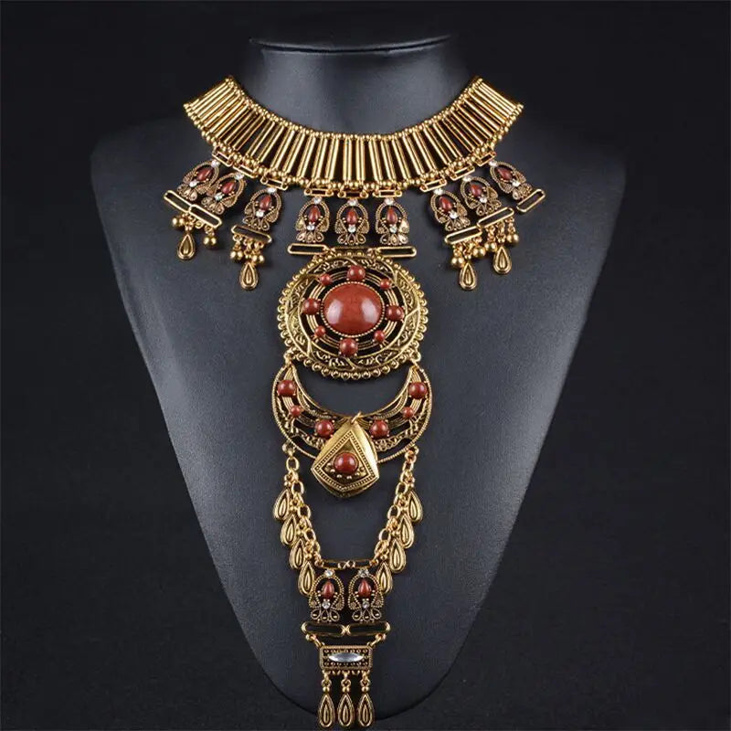 Geometric Carved Rhinestone Necklace Sweater Chain