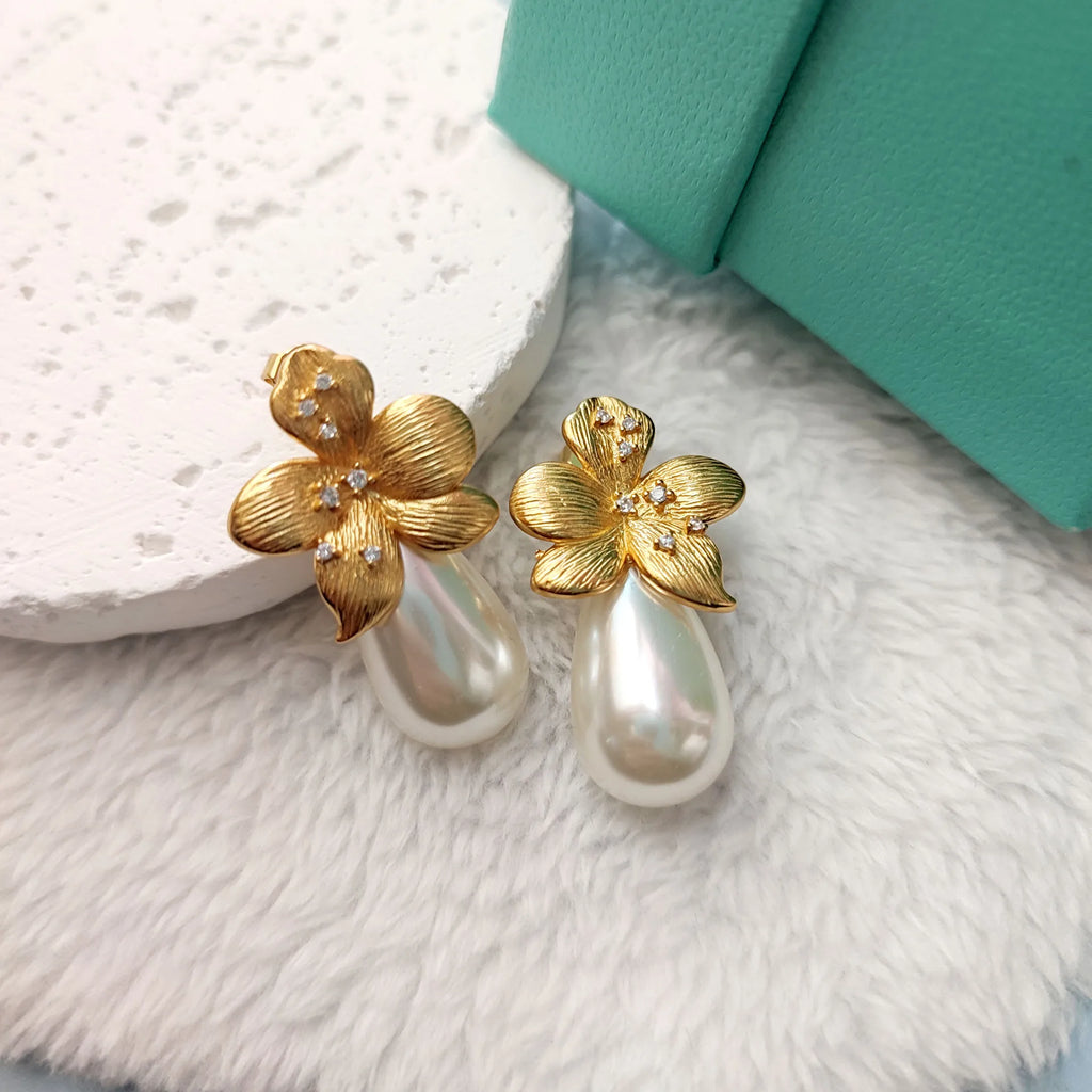 French Golden Stud Earrings for Women Vintage Christmas Gift