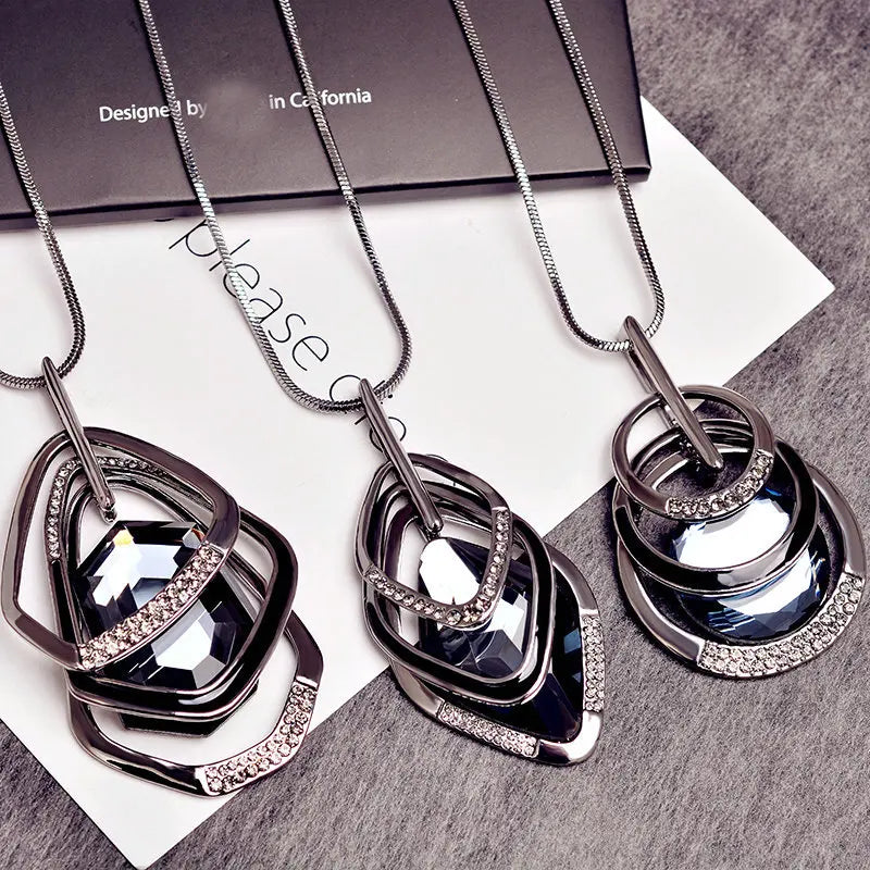 Vintage Rhinestone Long Necklace Crystal Glass Pendant Necklaces Women Jewelry