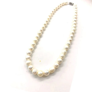 Baroque Pearl Necklace Vintage Freshwater Pearl Choker with Screw Buckle